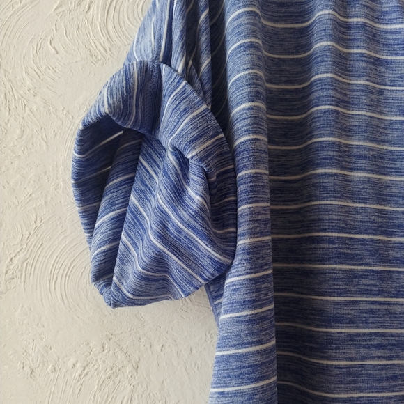 Final sale 🌟 GapFit rolled sleeve striped tee - Picture 4 of 7